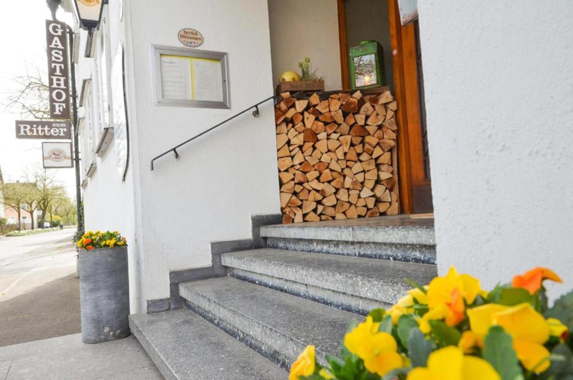 Gasthof Zum Ritter - A Cozy Historical Landmark Ulm Exterior foto